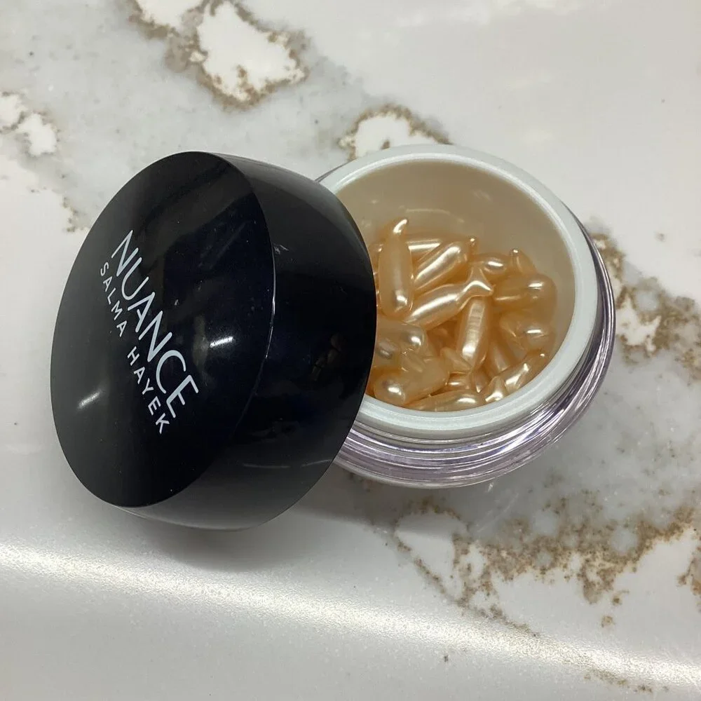 Nuance Salma Hayek Overnight Time-Release Retinol Capsules 28-Count NEW IN JAR